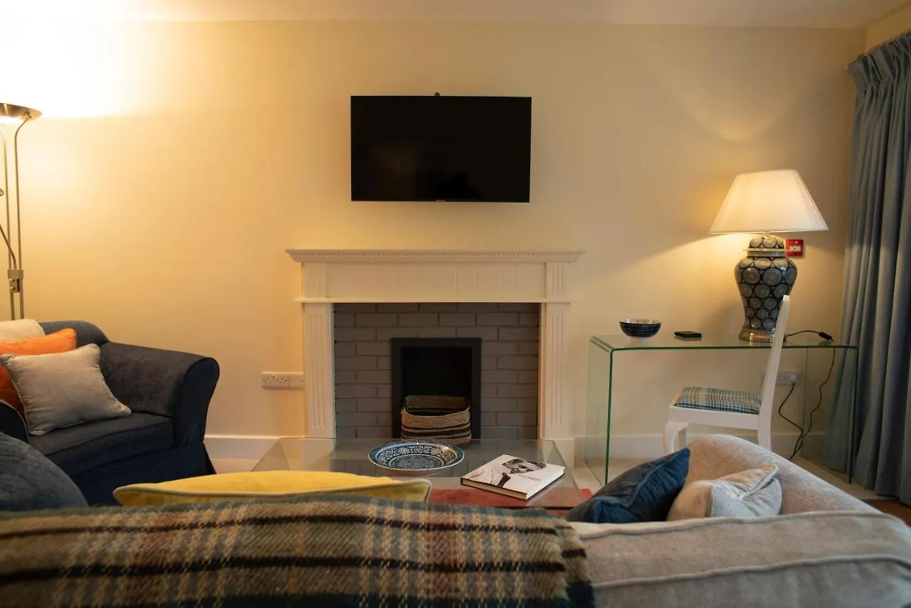 Dağ evi Ballylickey House And Garden Lodges Cork